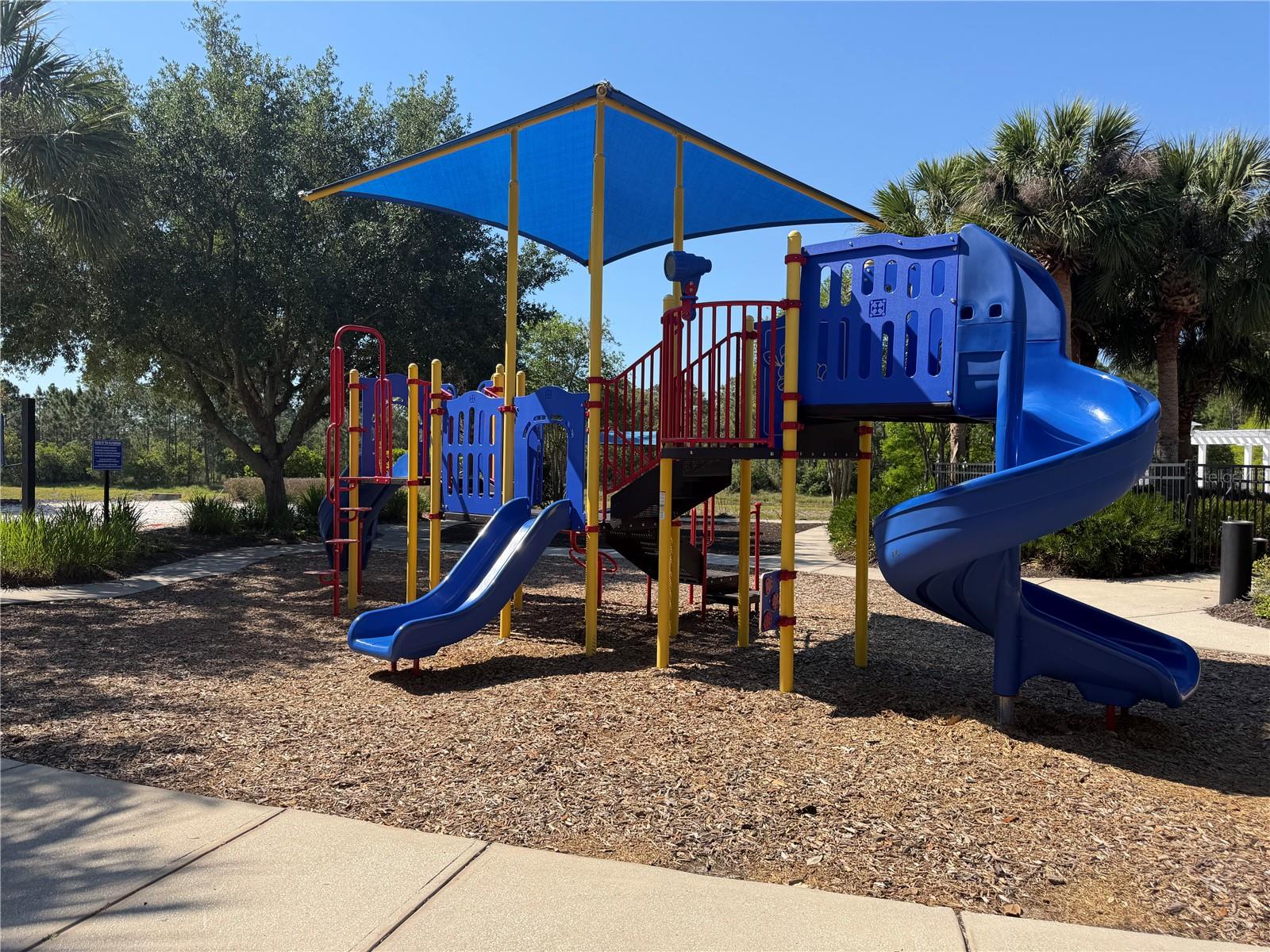 WATERSONG PH 01 - Residential