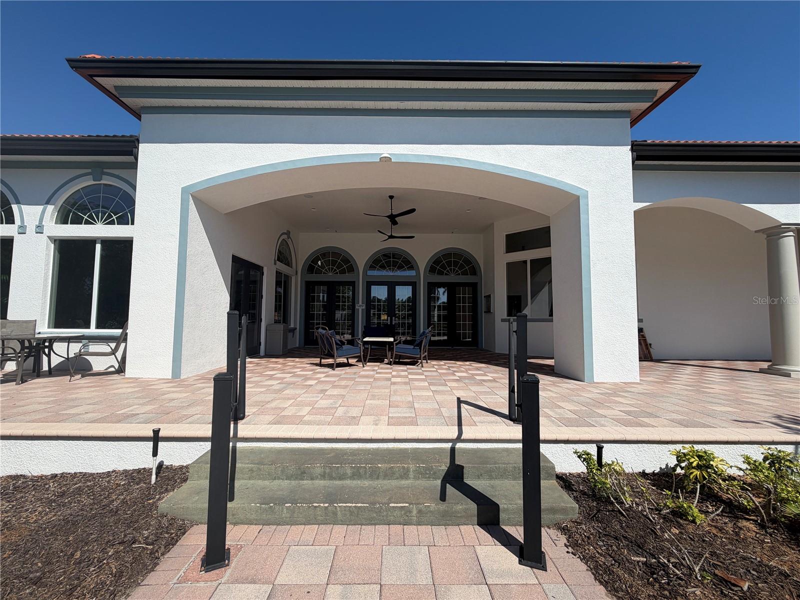 WATERSONG PH 01 - Residential