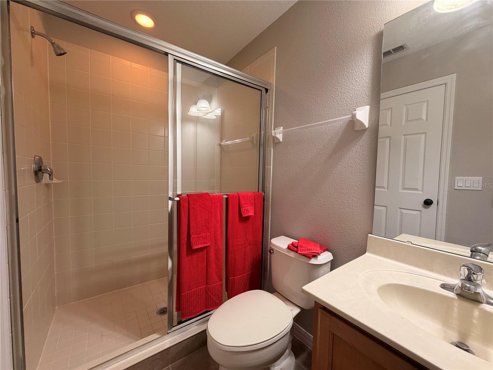 WATERSONG PH 01 - Residential