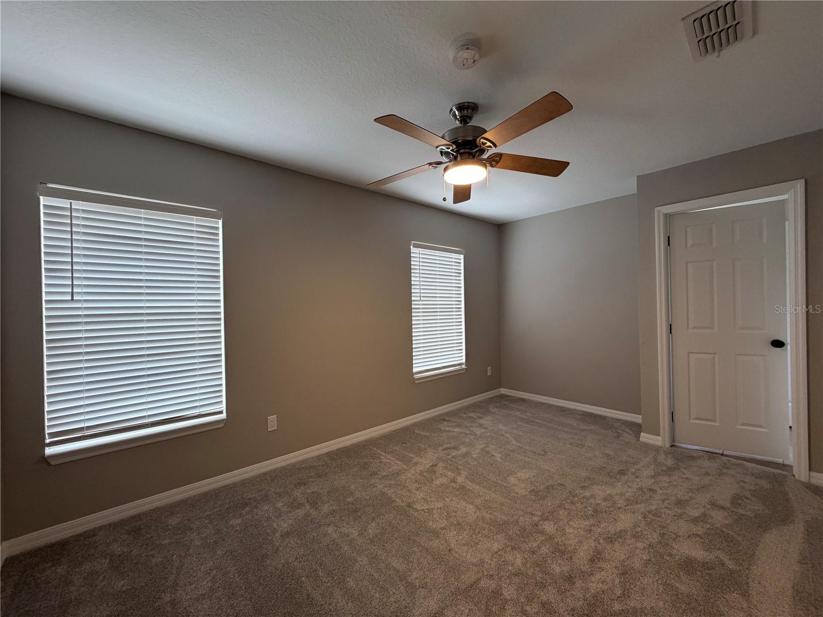 WATERSONG PH 01 - Residential