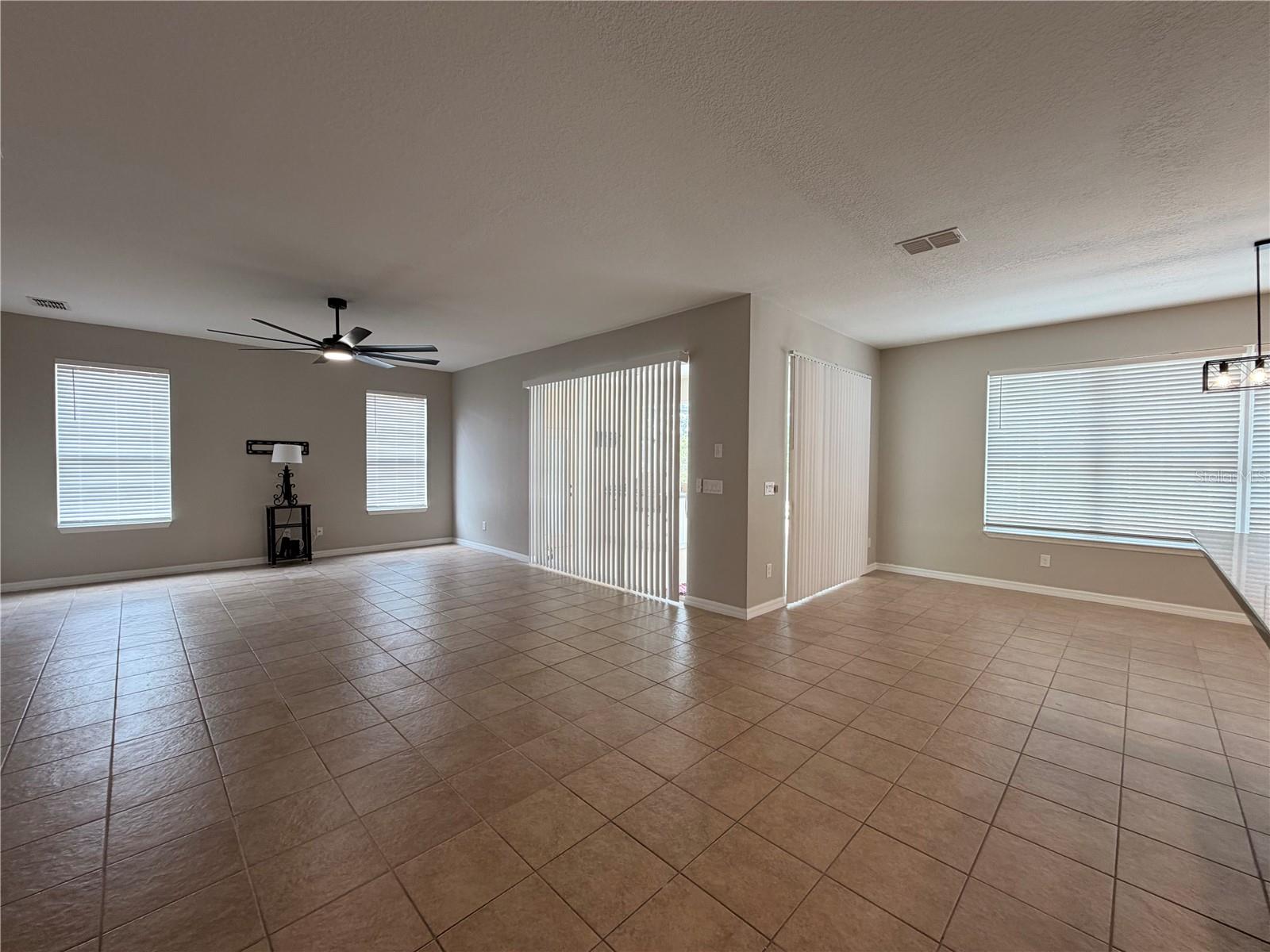 WATERSONG PH 01 - Residential