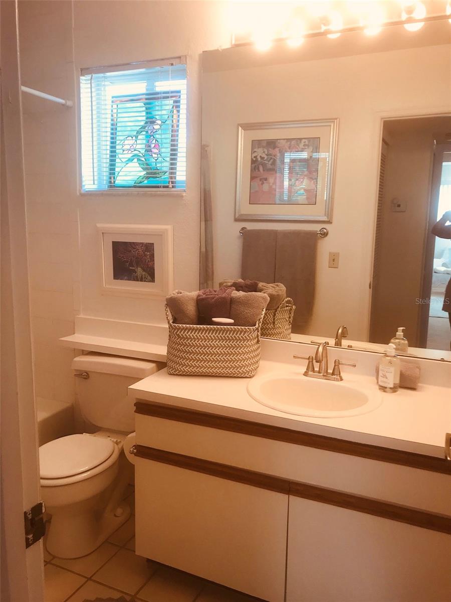 VILLAGES OF SEAPORT - Residential Lease