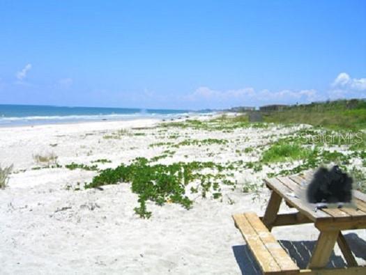 VILLAGES OF SEAPORT - Residential Lease