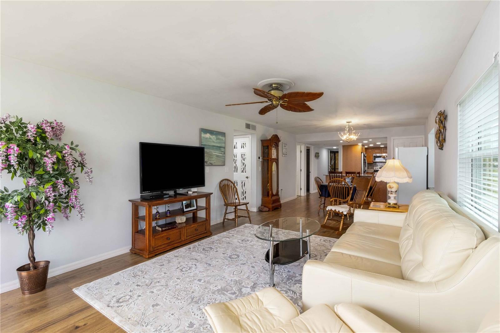 TARPON BAY PH 04 BLDG D - Residential