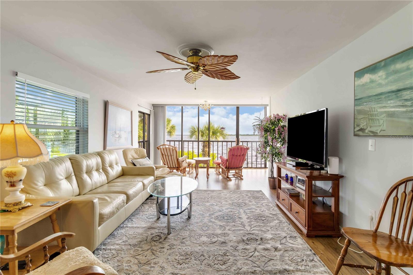 TARPON BAY PH 04 BLDG D - Residential
