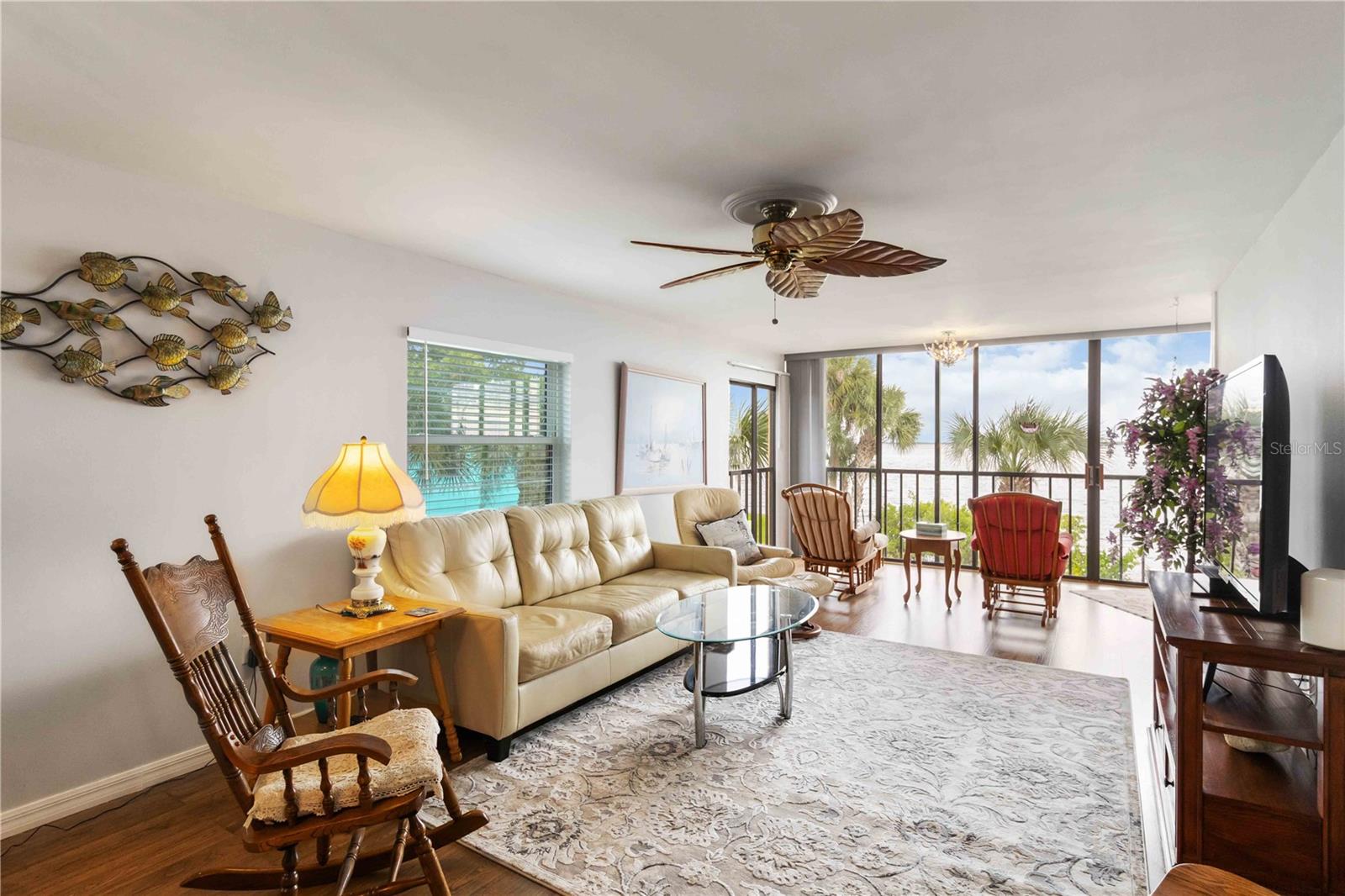 TARPON BAY PH 04 BLDG D - Residential