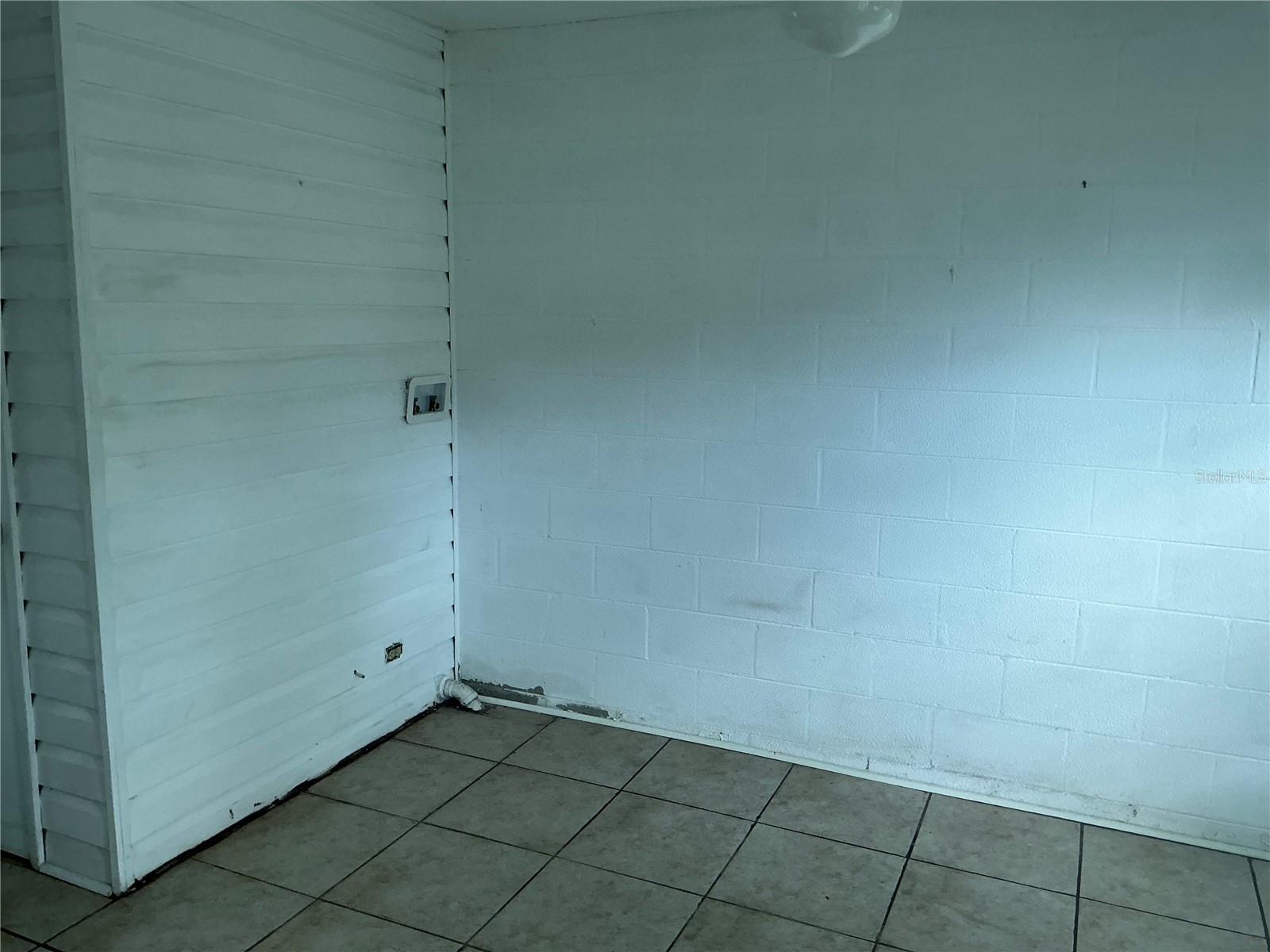 SPRINGWOOD VILLAS - Residential