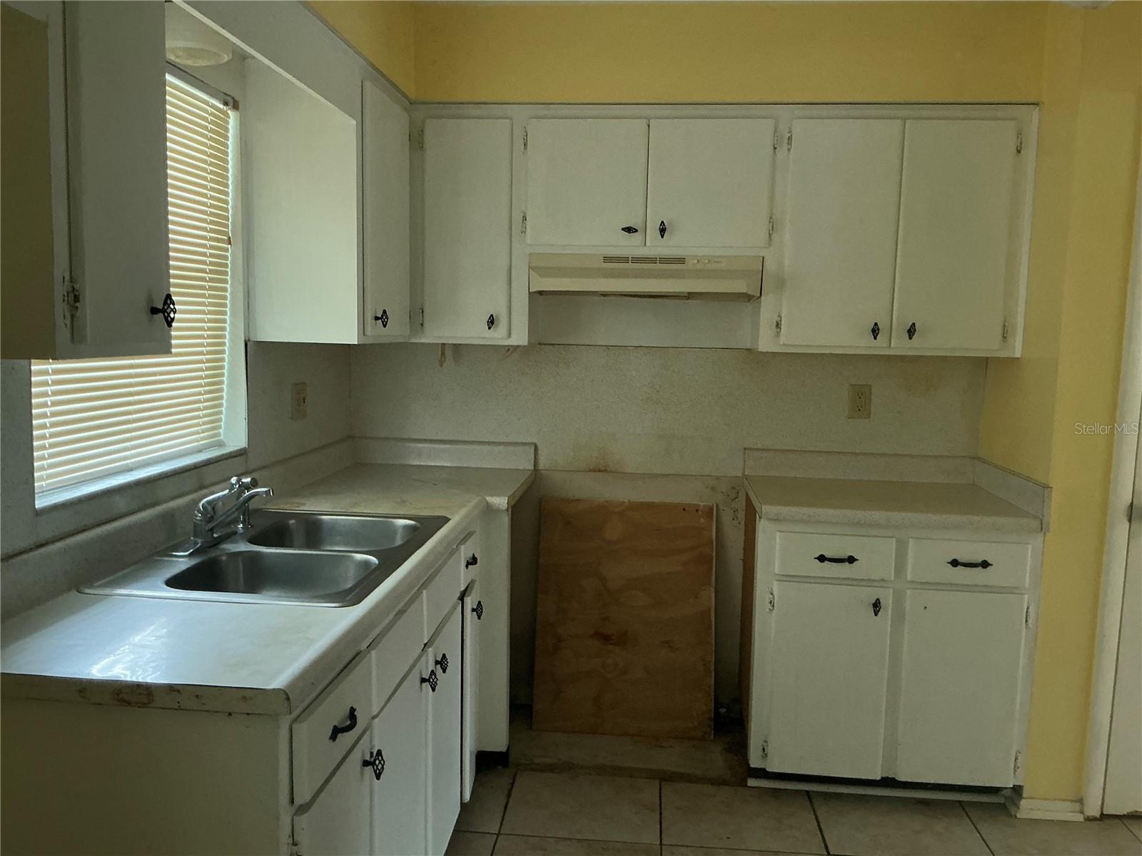 4994 JONQUIL PLACE N 278