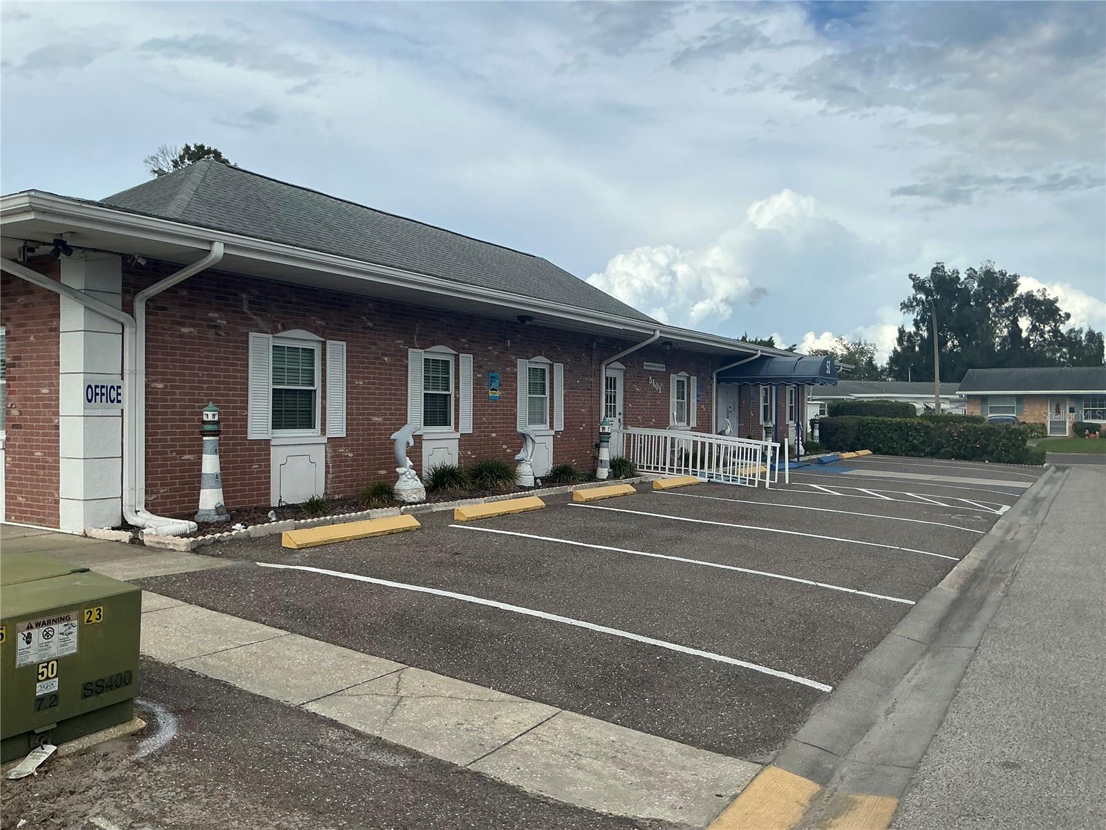 SPRINGWOOD VILLAS - Residential