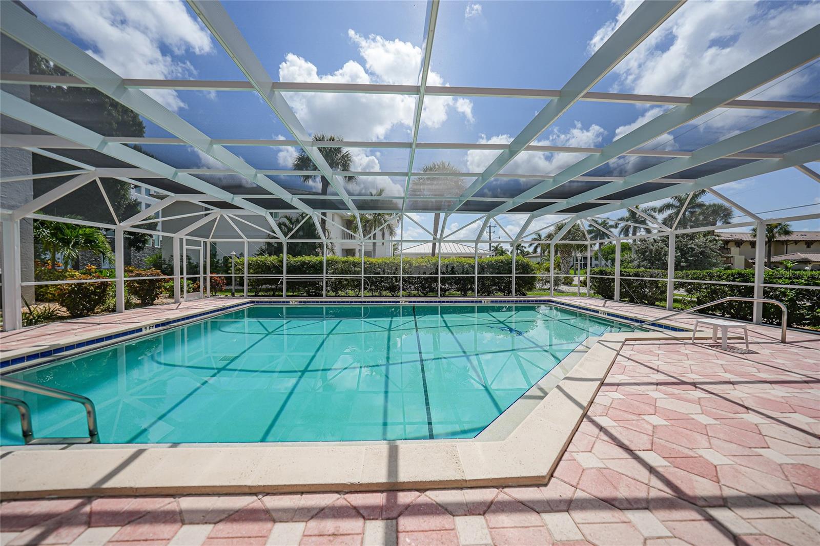 PARK BCH CLUB ASSOCIATION CONDO - Residential