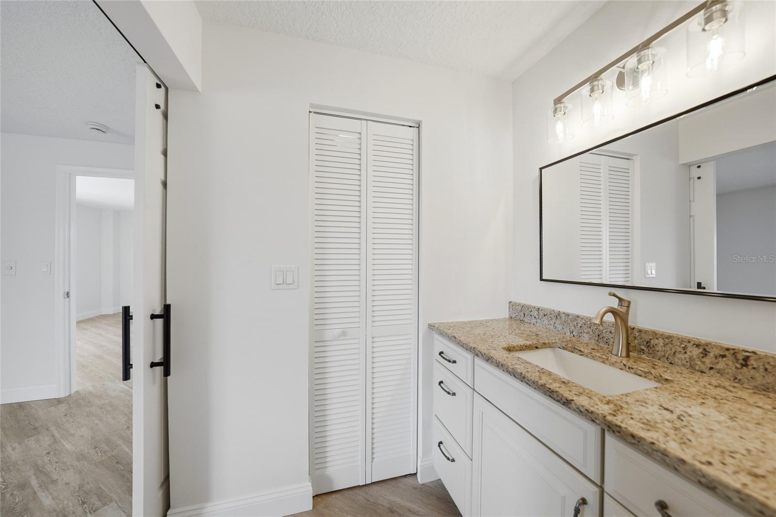 PARK BCH CLUB ASSOCIATION CONDO - Residential