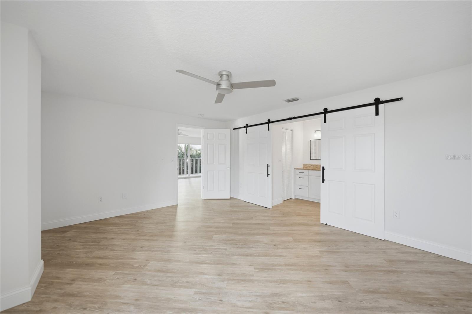 PARK BCH CLUB ASSOCIATION CONDO - Residential