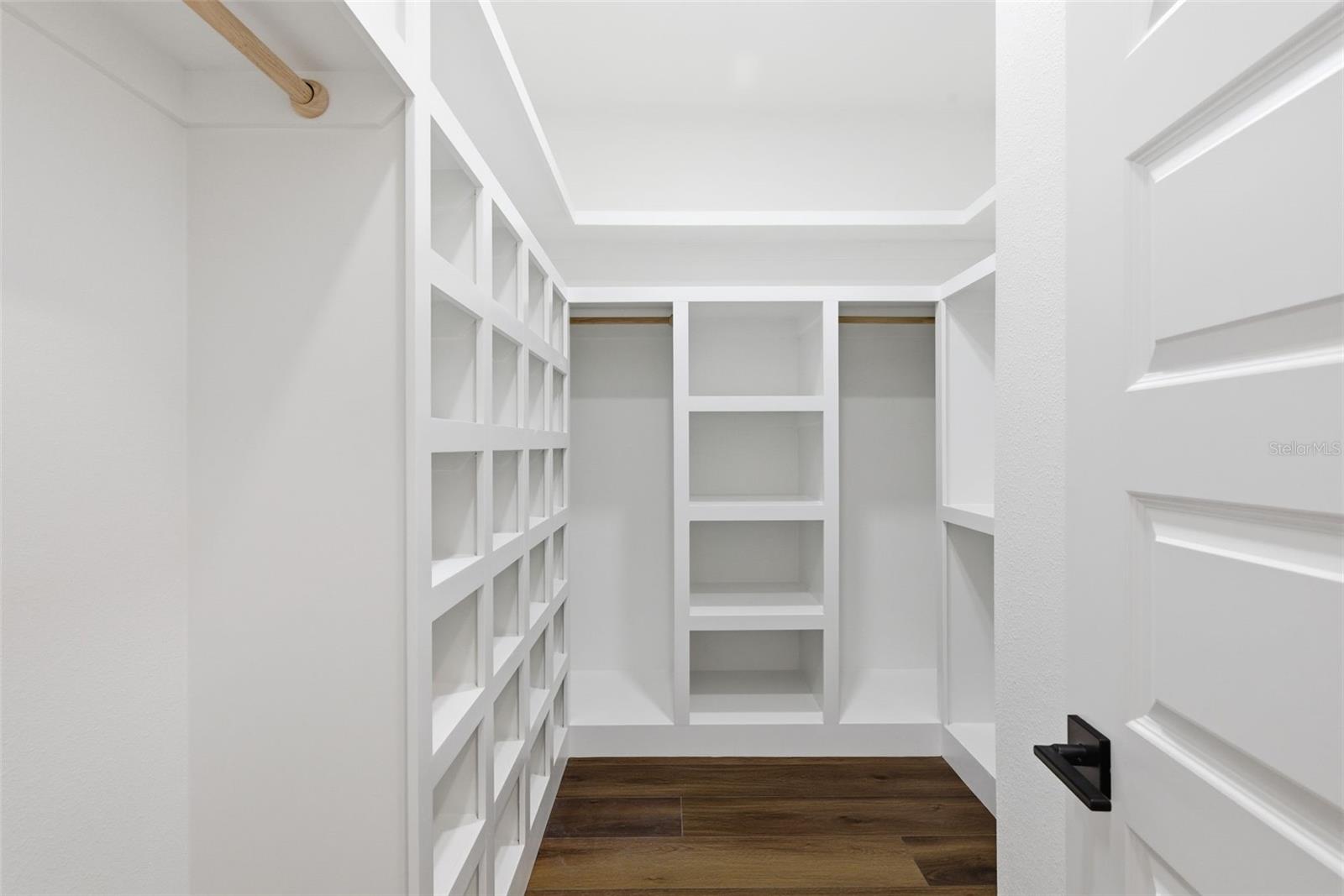 TYRONE - Residential