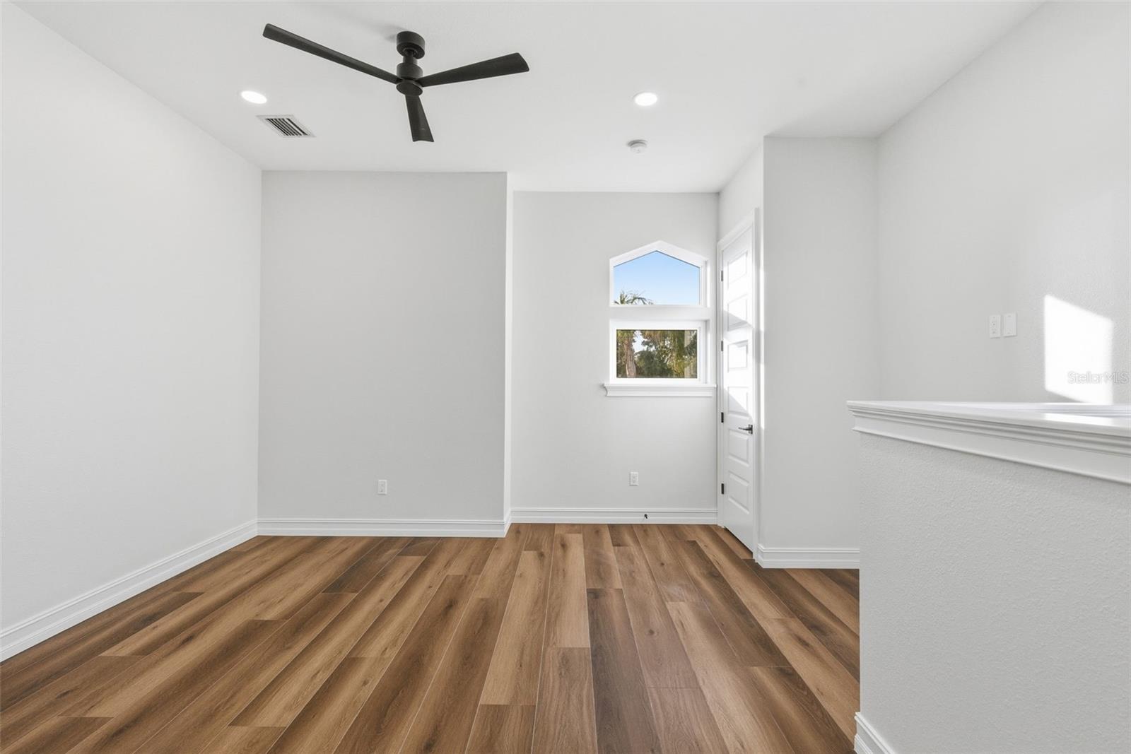 TYRONE - Residential