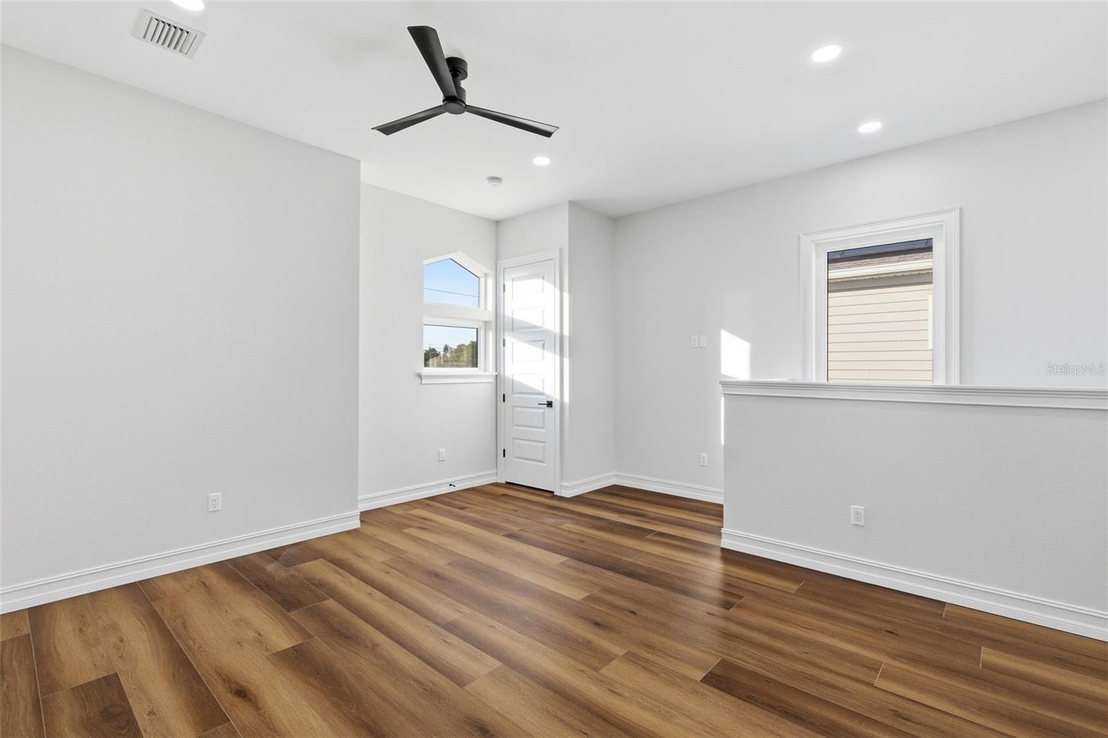 TYRONE - Residential