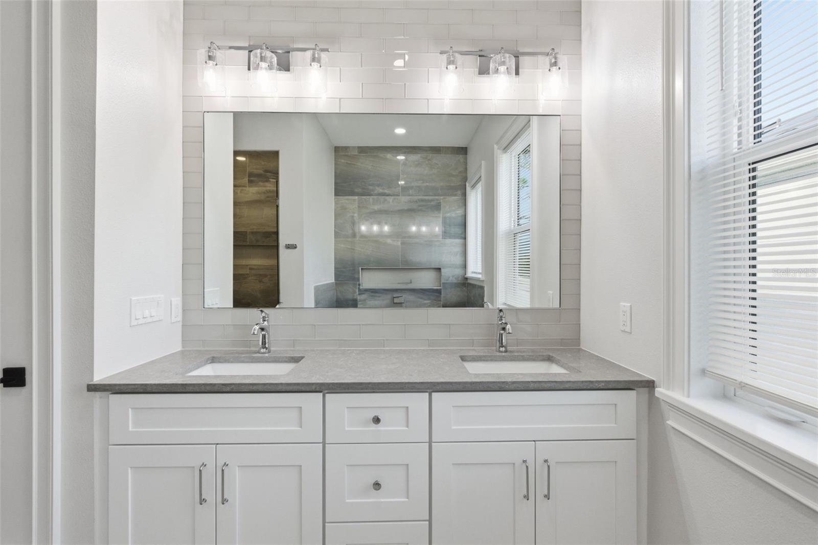 TYRONE - Residential