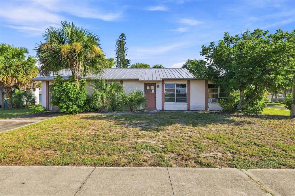 Photo of 13440 Muriel Avenue, Port Charlotte, FL 33981 (MLS # O6434079)