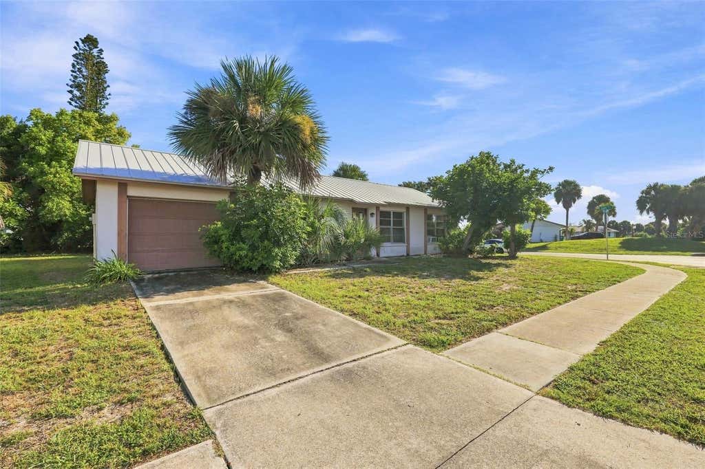 Photo of 13440 Muriel Avenue, Port Charlotte, FL 33981 (MLS # O6434079)