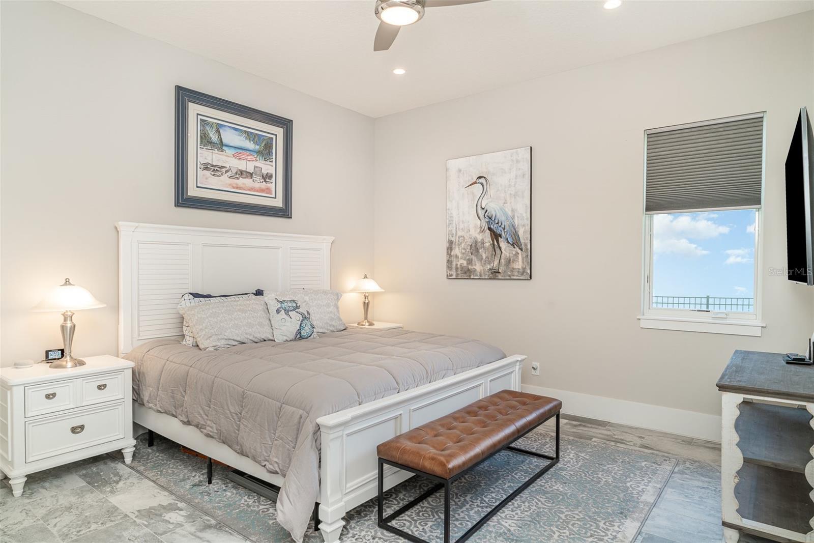 SANCTUARY COVE - Residential