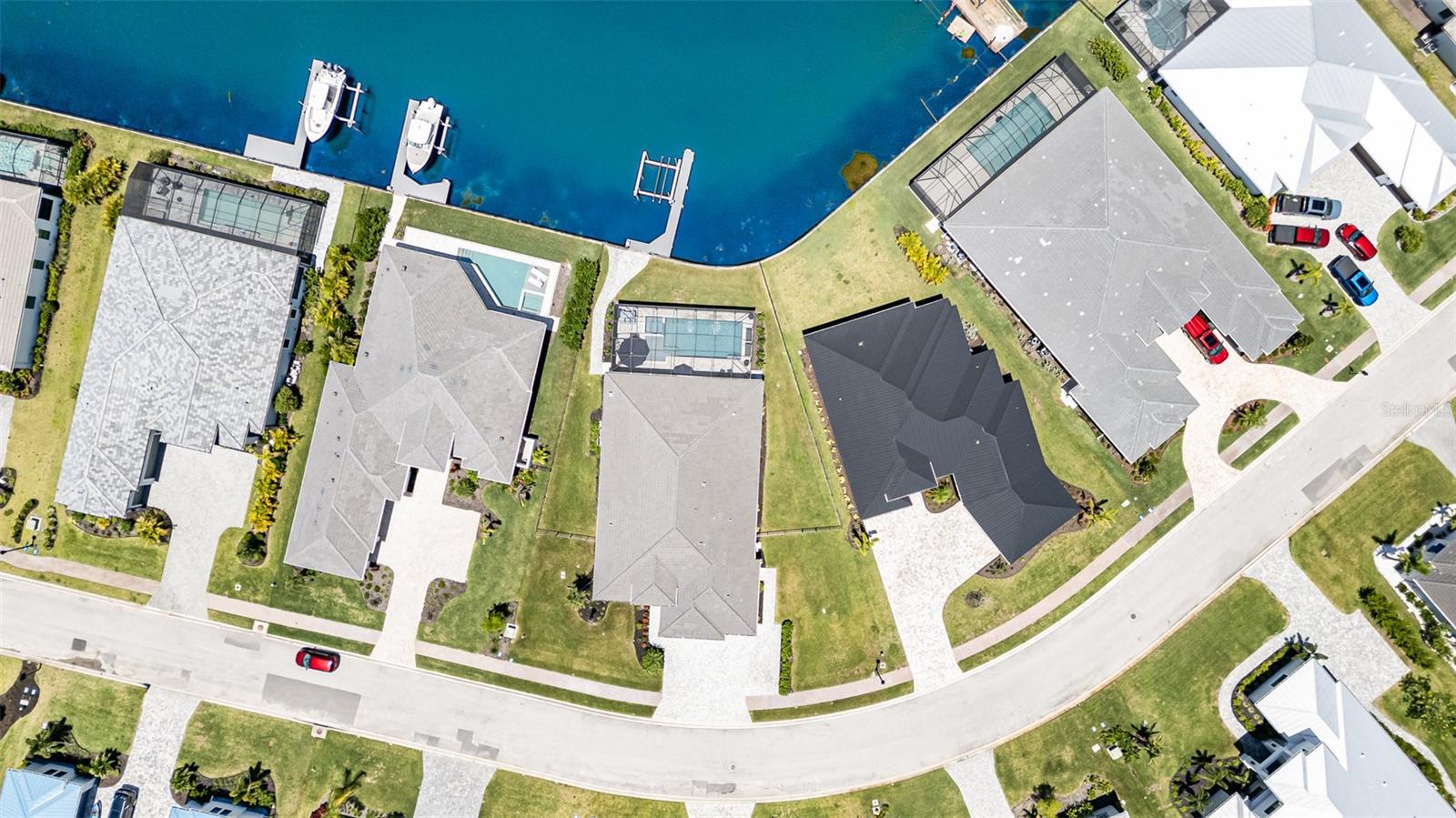 SANCTUARY COVE - Residential
