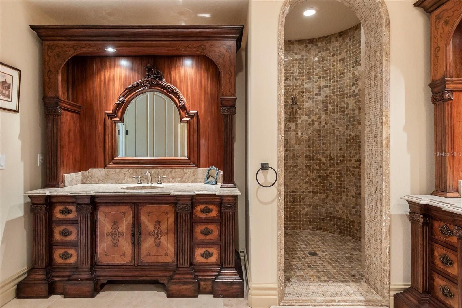 HAPPY TRAILS UNIT 5 - Residential