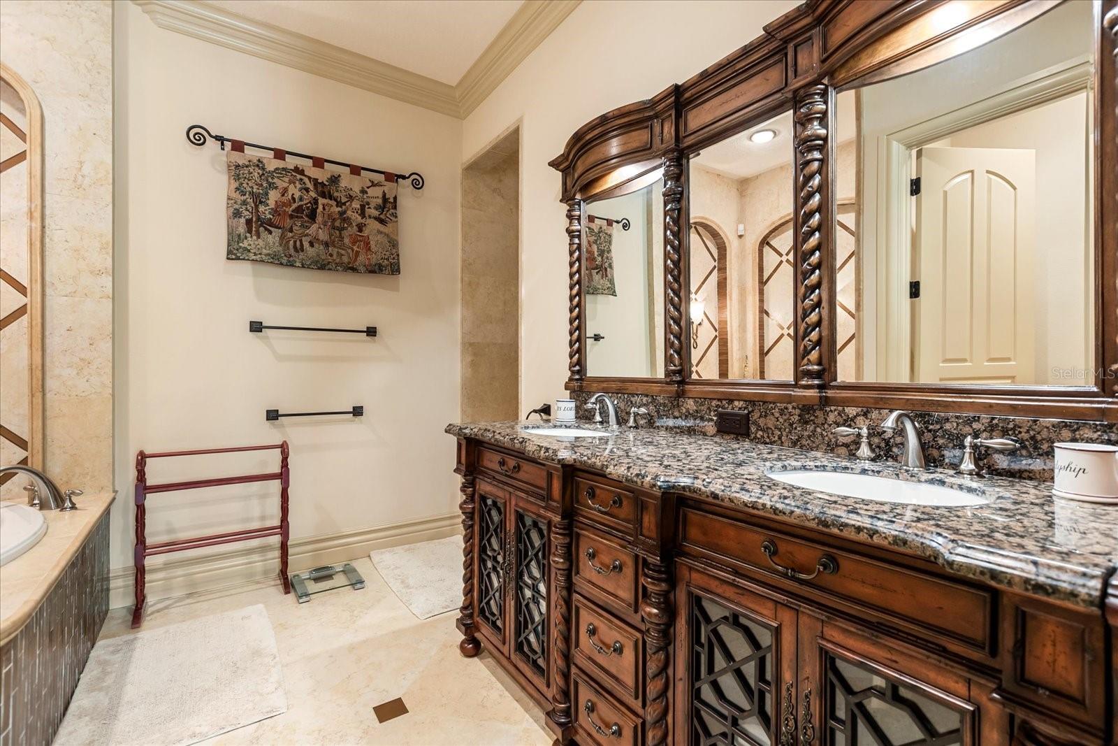 HAPPY TRAILS UNIT 5 - Residential