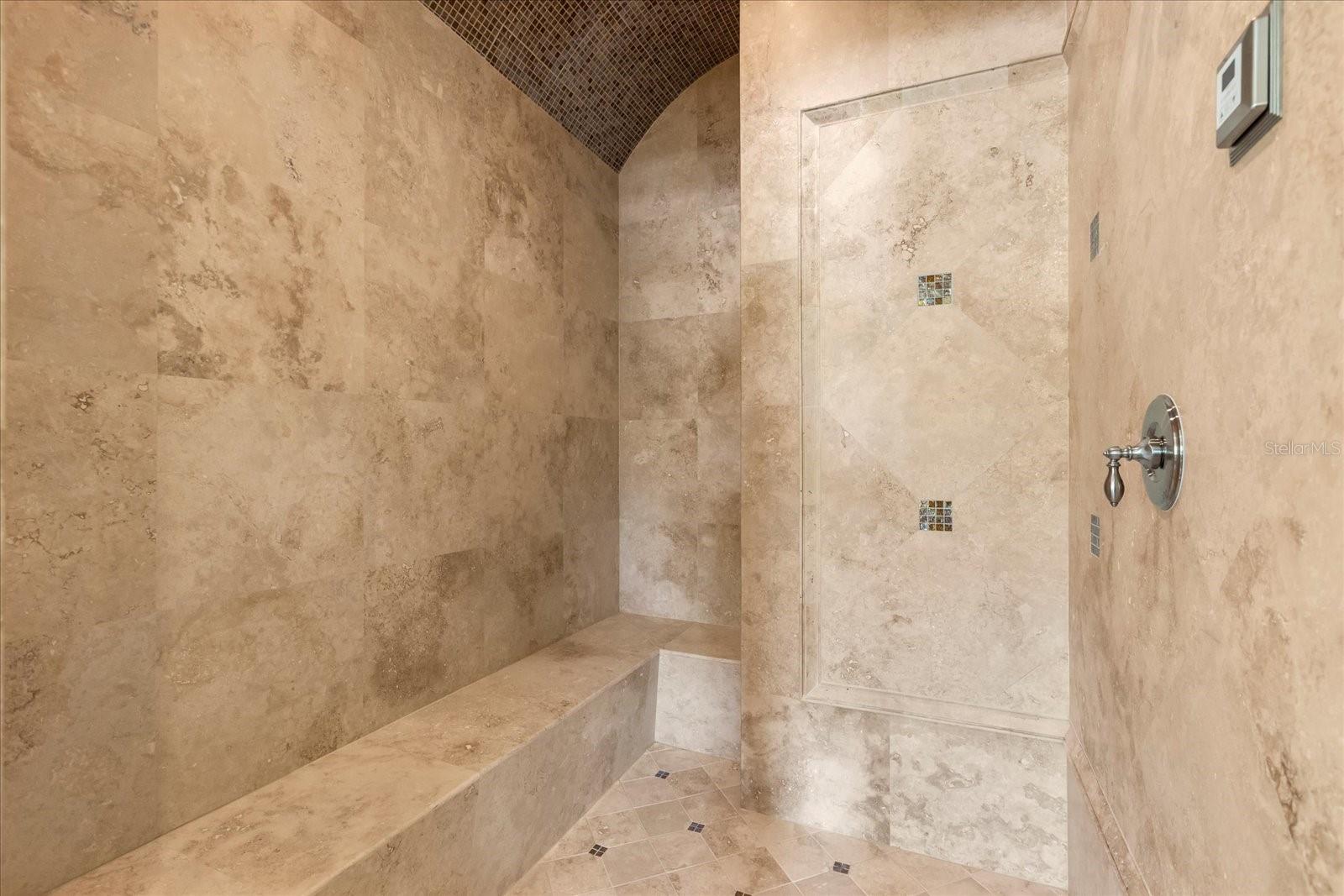 HAPPY TRAILS UNIT 5 - Residential