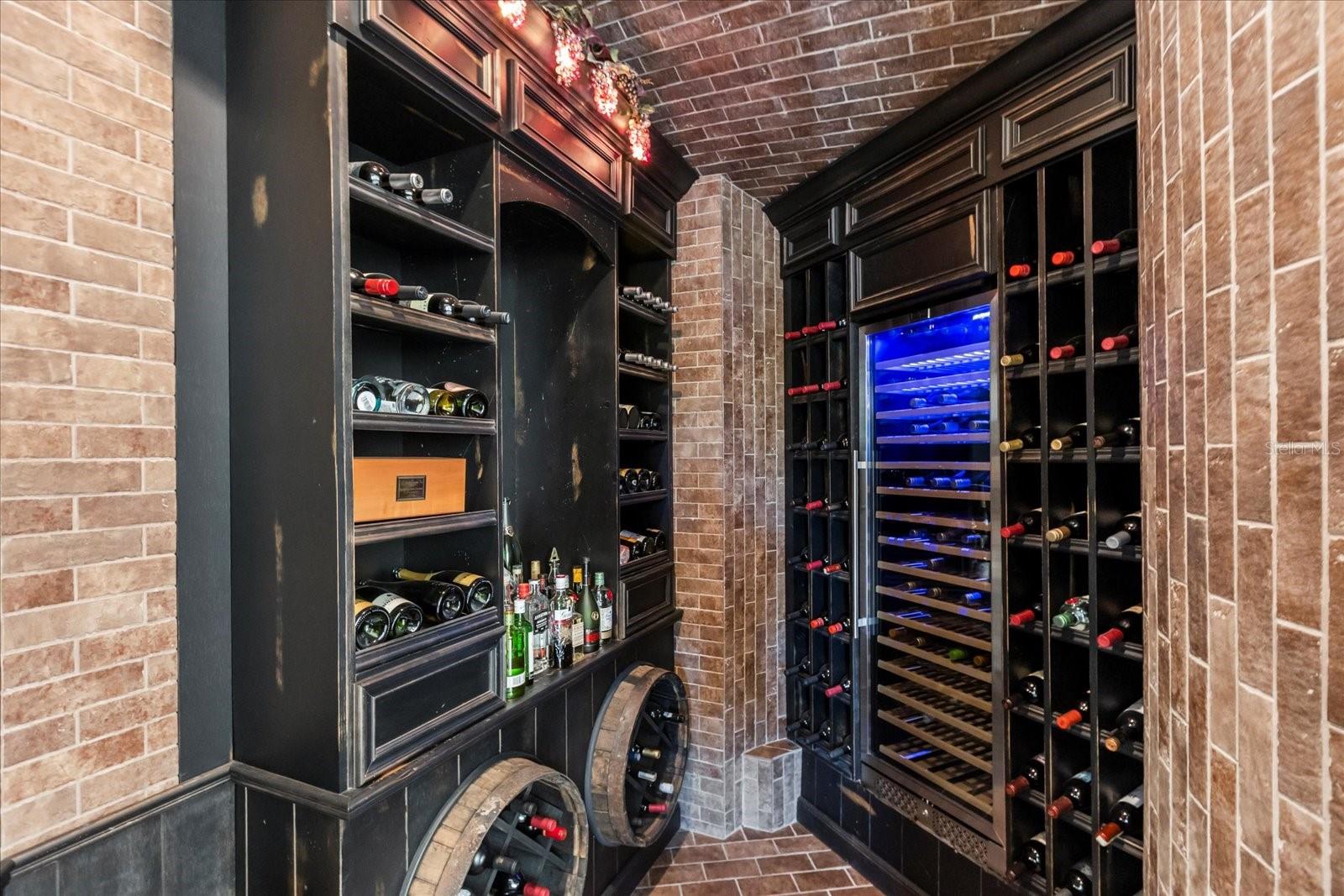 HAPPY TRAILS UNIT 5 - Residential