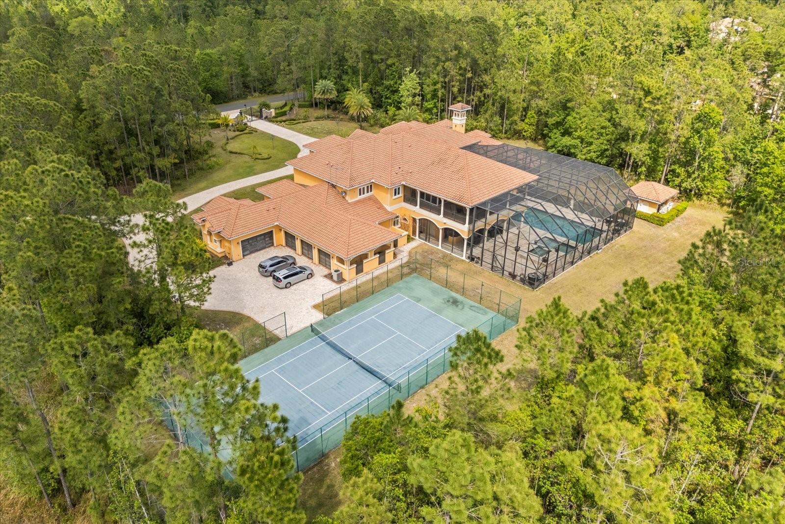 HAPPY TRAILS UNIT 5 - Residential