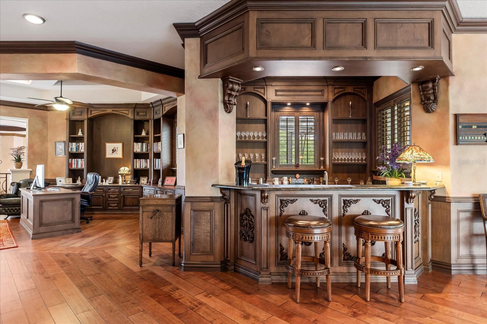 HAPPY TRAILS UNIT 5 - Residential