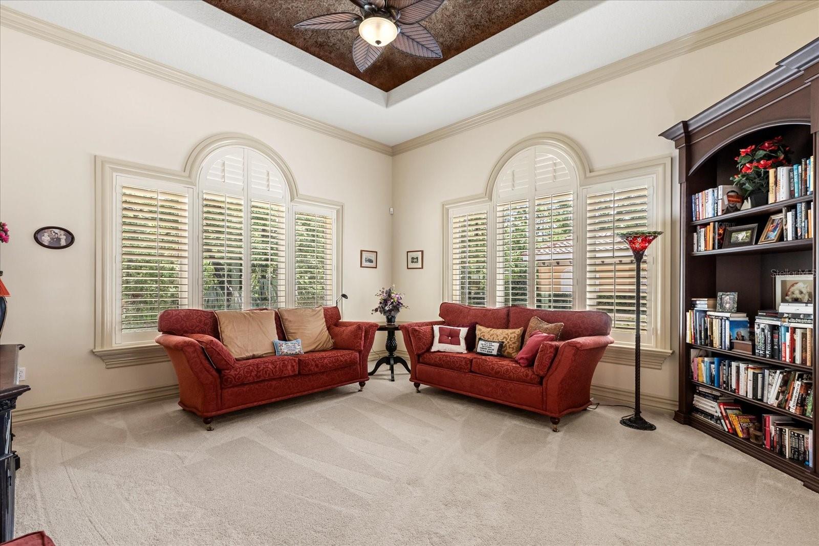 HAPPY TRAILS UNIT 5 - Residential