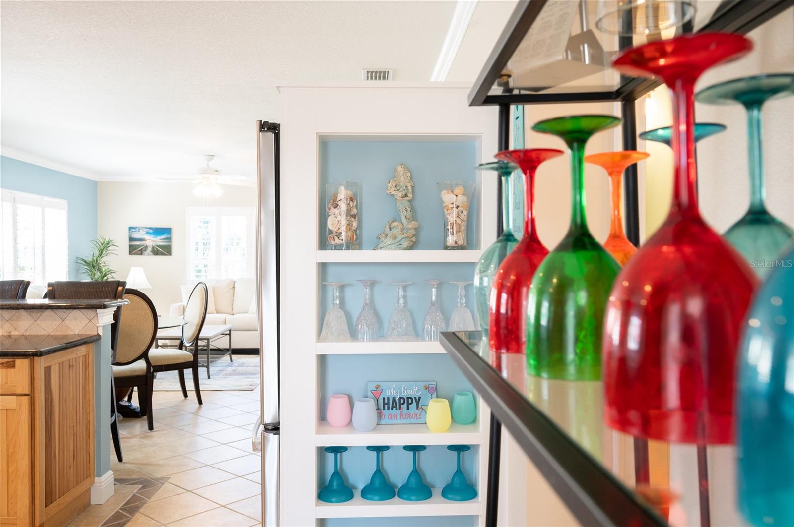 BAY PALMS - Residential