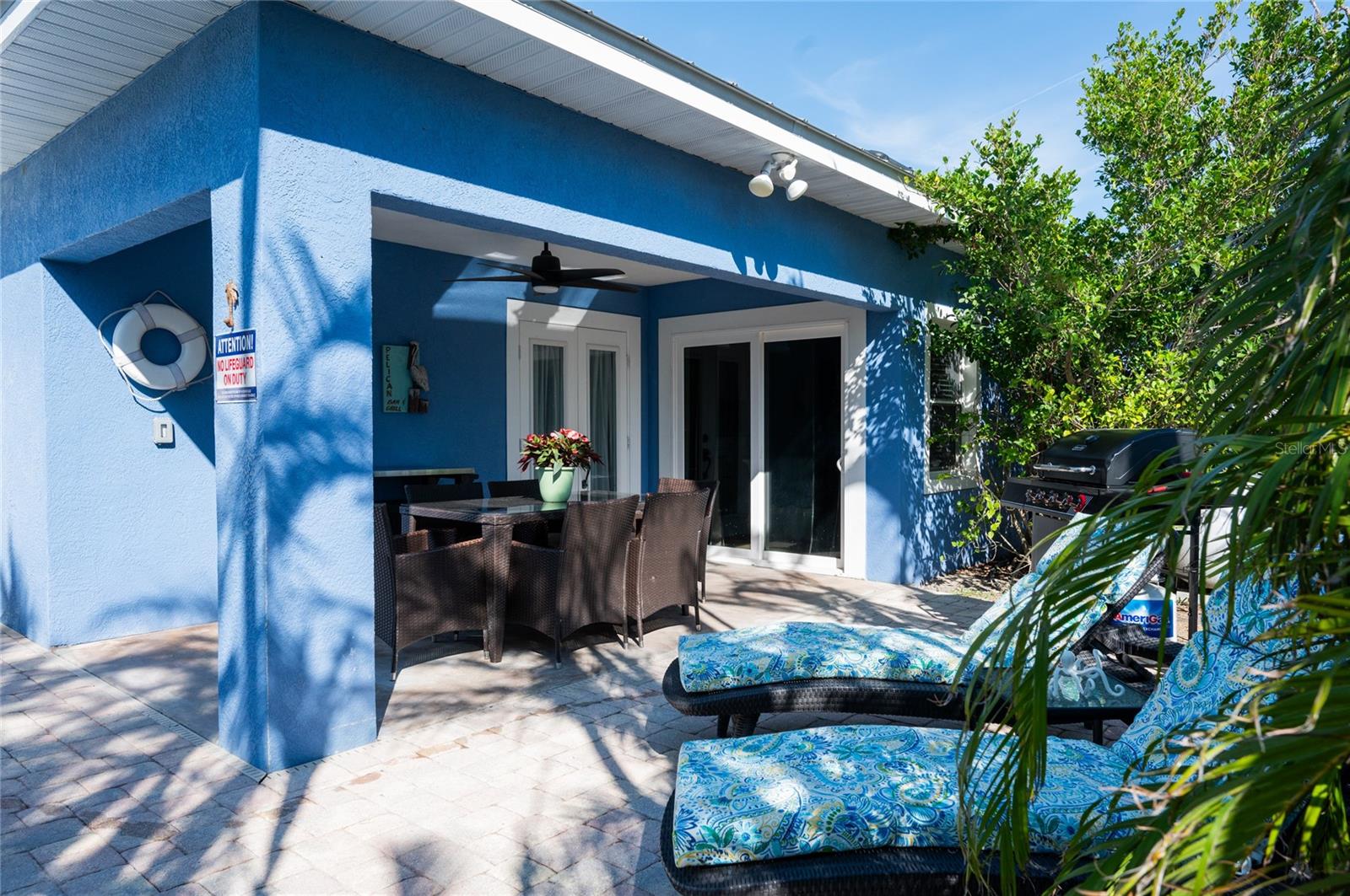 BAY PALMS - Residential