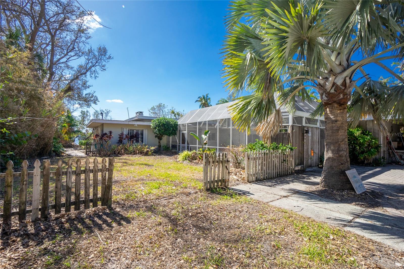 SIESTA REV OF - Residential