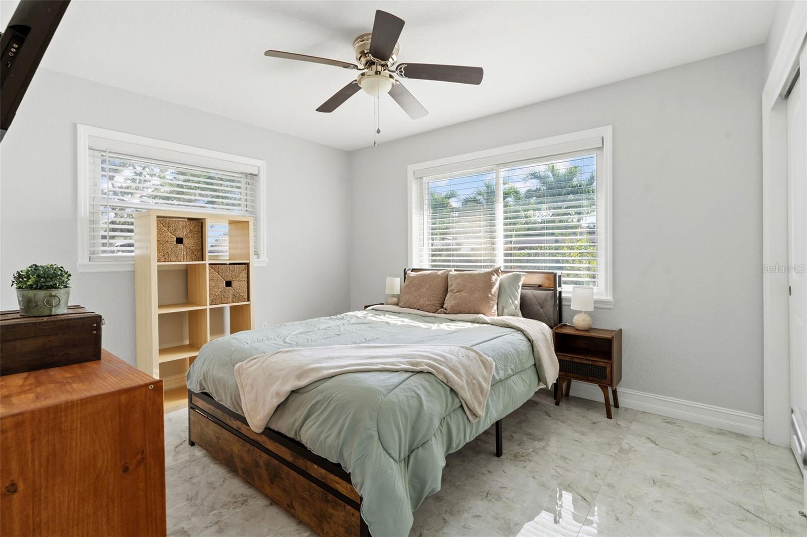 KEENE GROVES - Residential