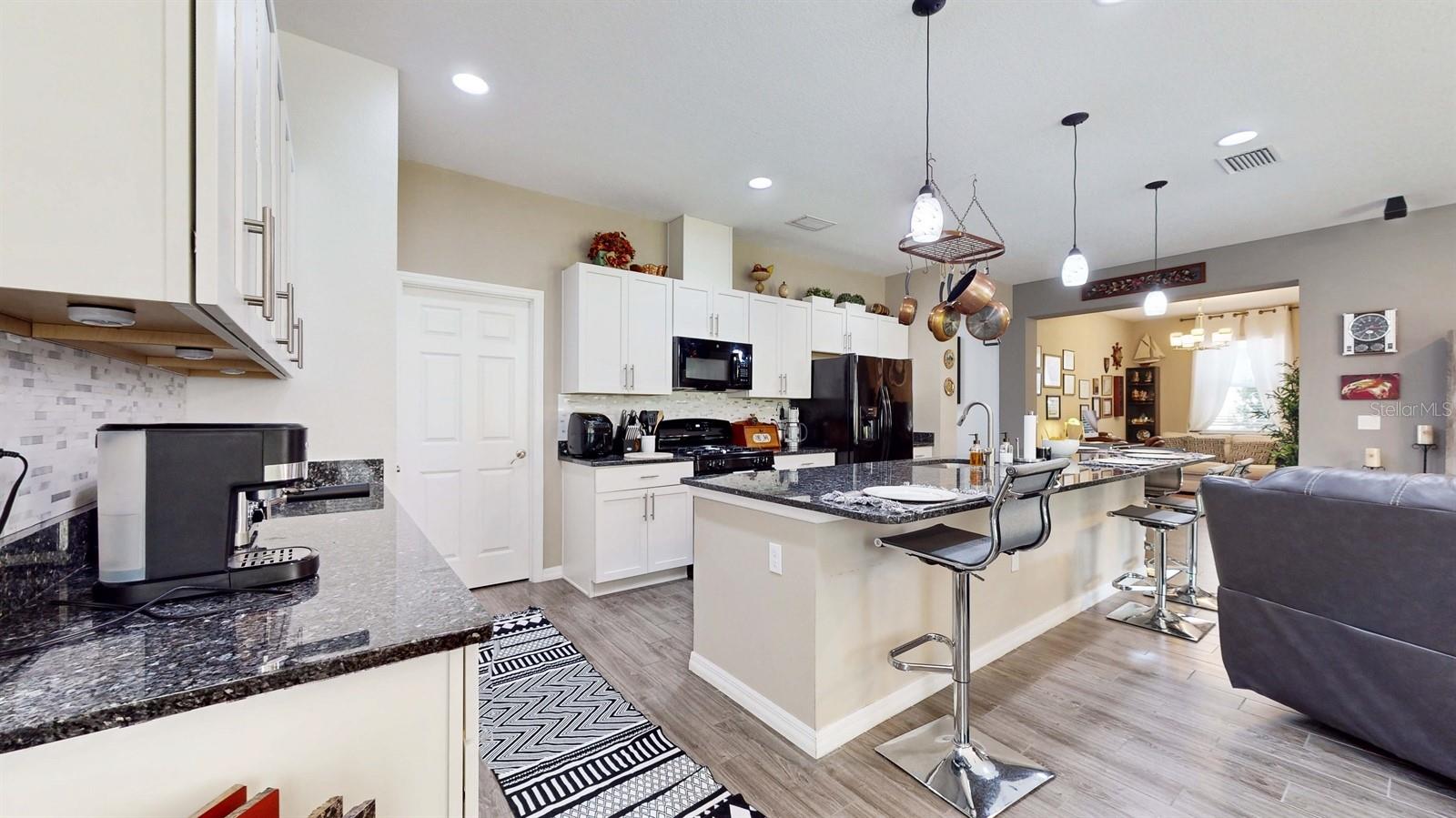 CASCADES OF GROVELAND - Residential