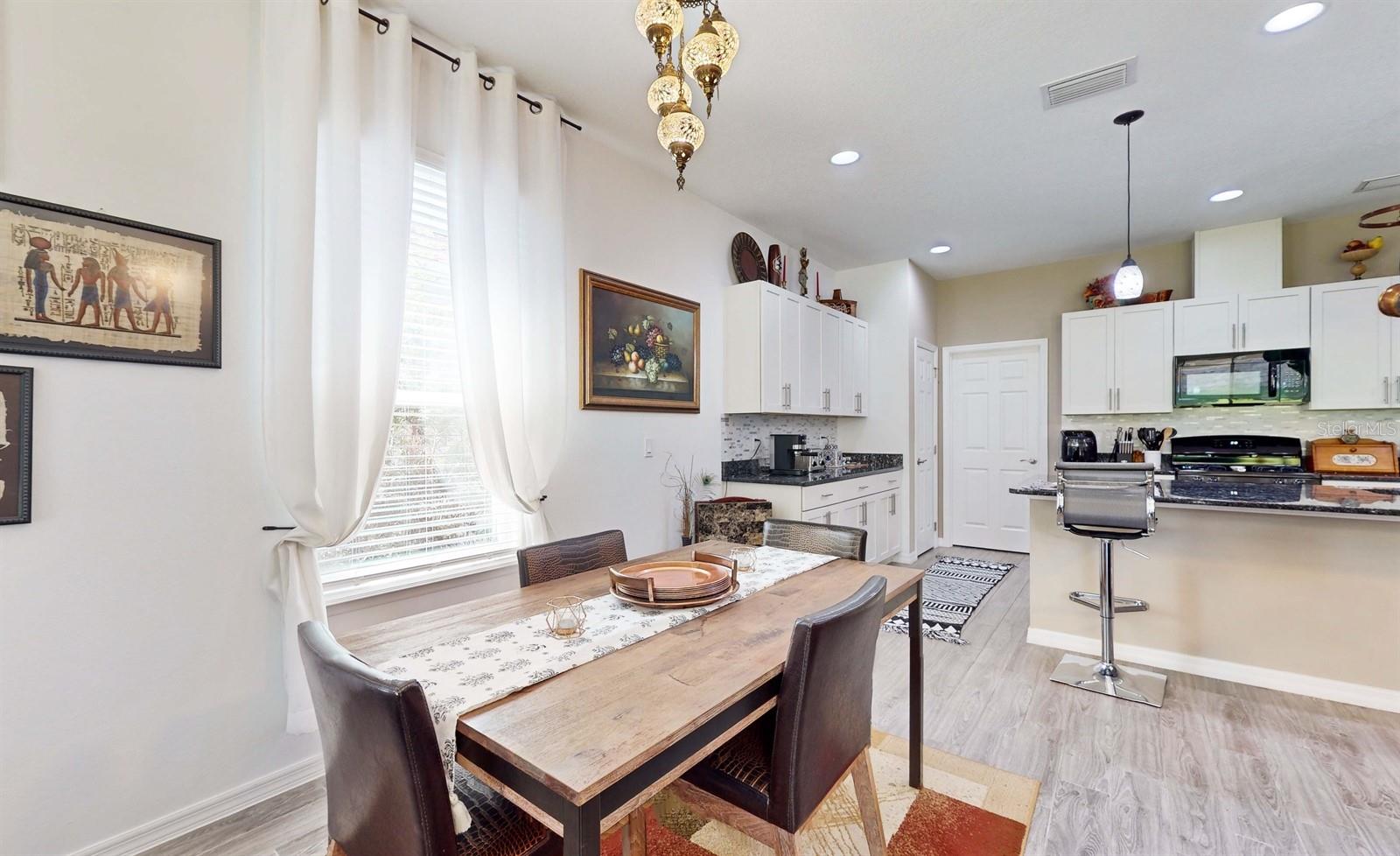 CASCADES OF GROVELAND - Residential