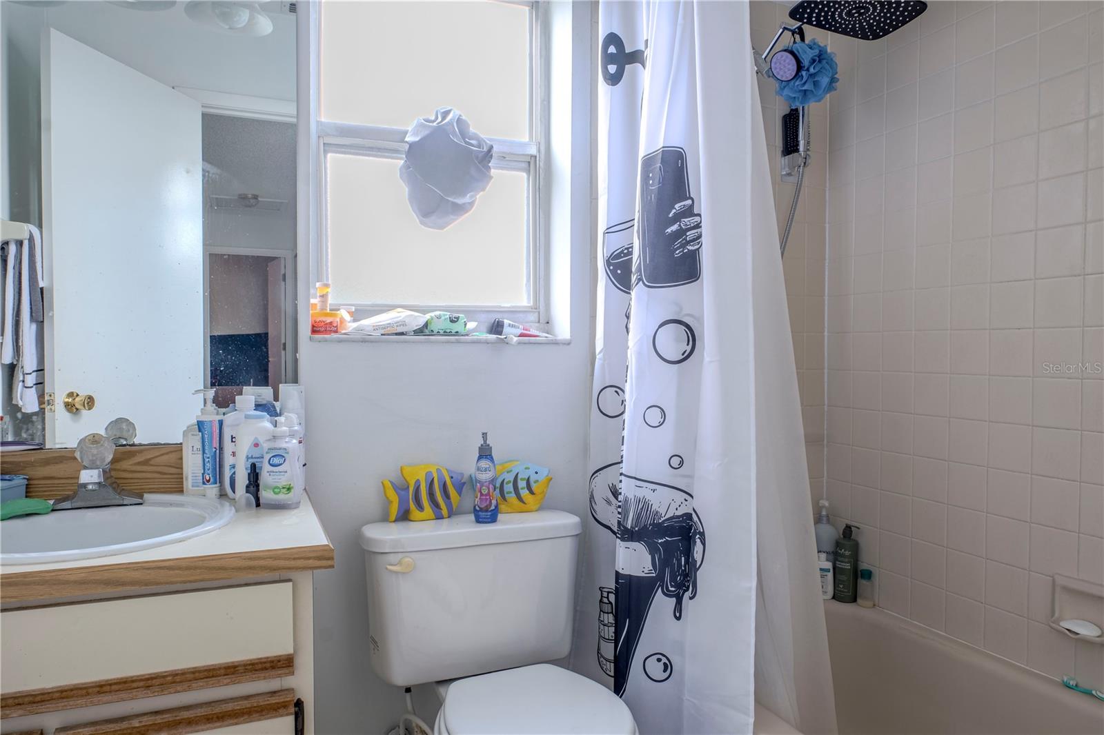 VALENCIA GARDENS SEC 04 - Residential