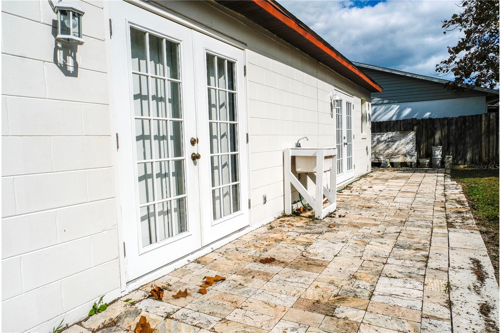 VALENCIA GARDENS SEC 04 - Residential