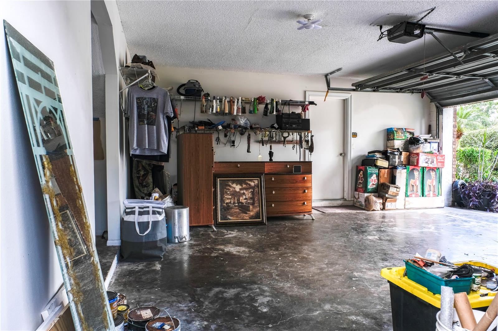 VALENCIA GARDENS SEC 04 - Residential