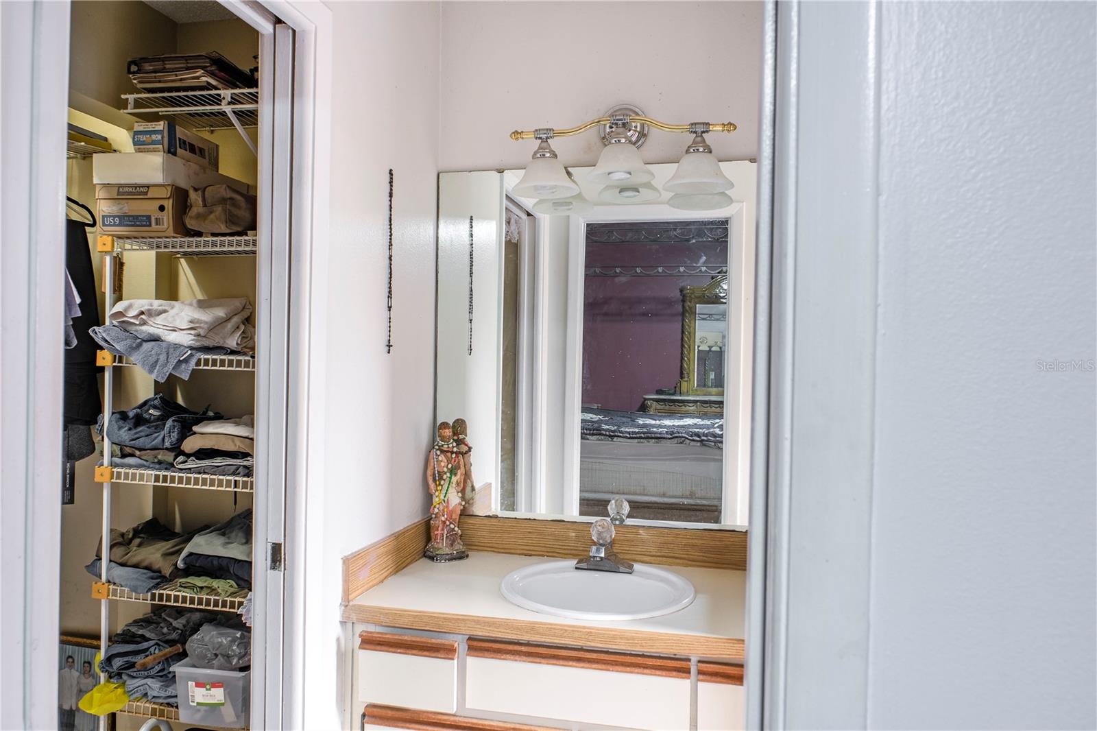 VALENCIA GARDENS SEC 04 - Residential