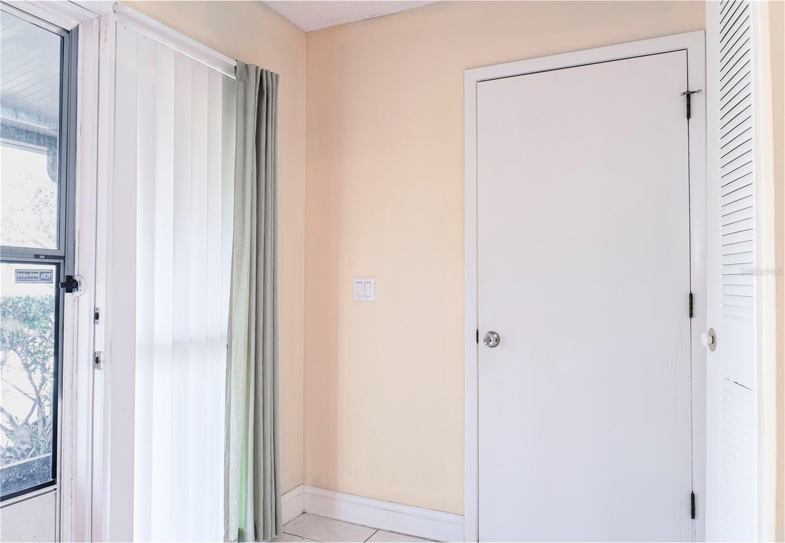 VALENCIA GARDENS SEC 04 - Residential