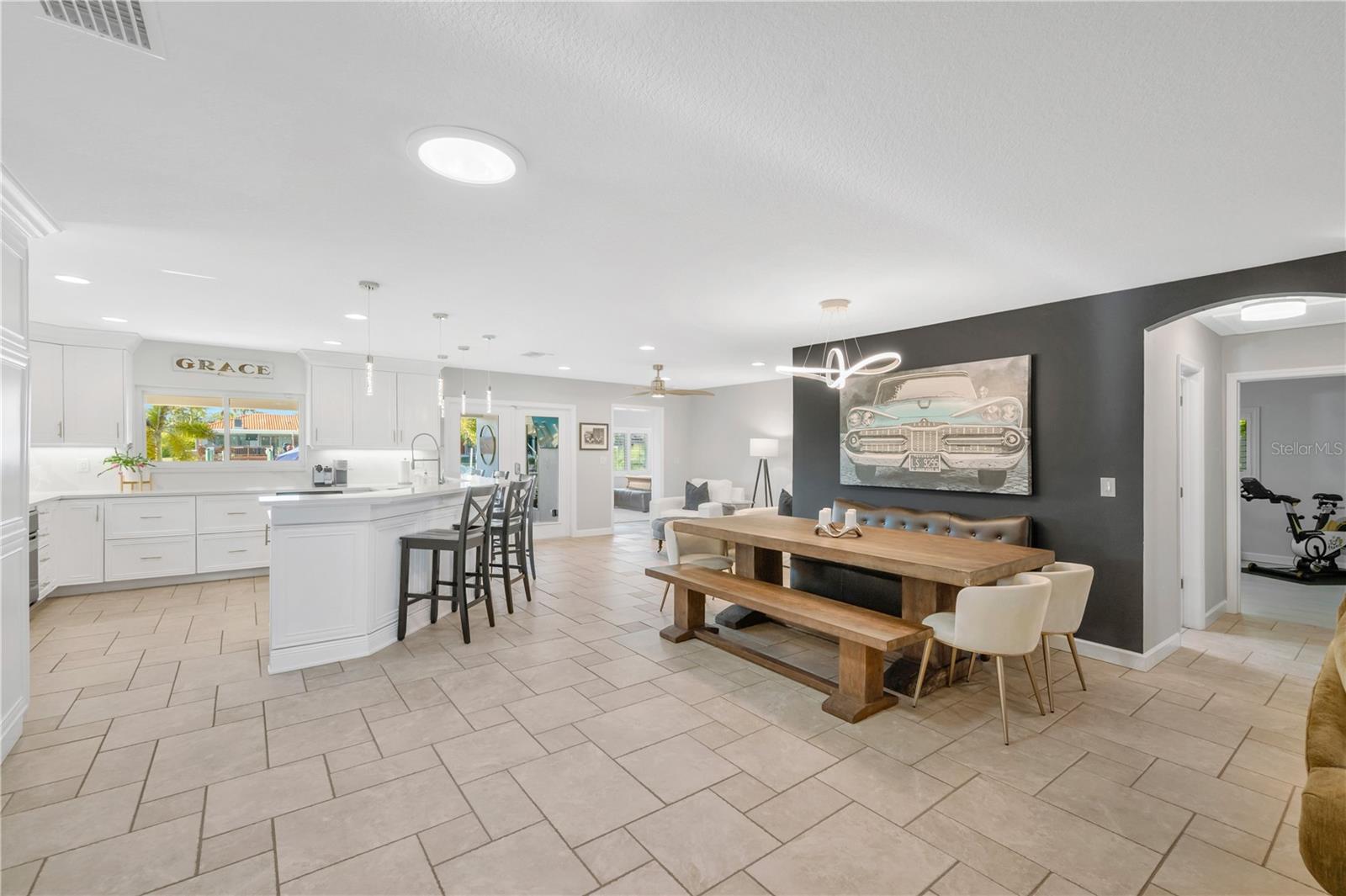 VENETIAN ISLES - Residential