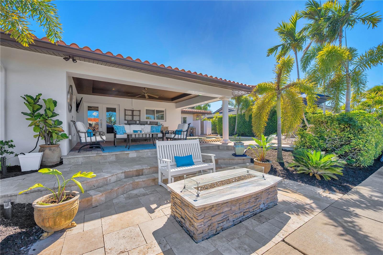 VENETIAN ISLES - Residential