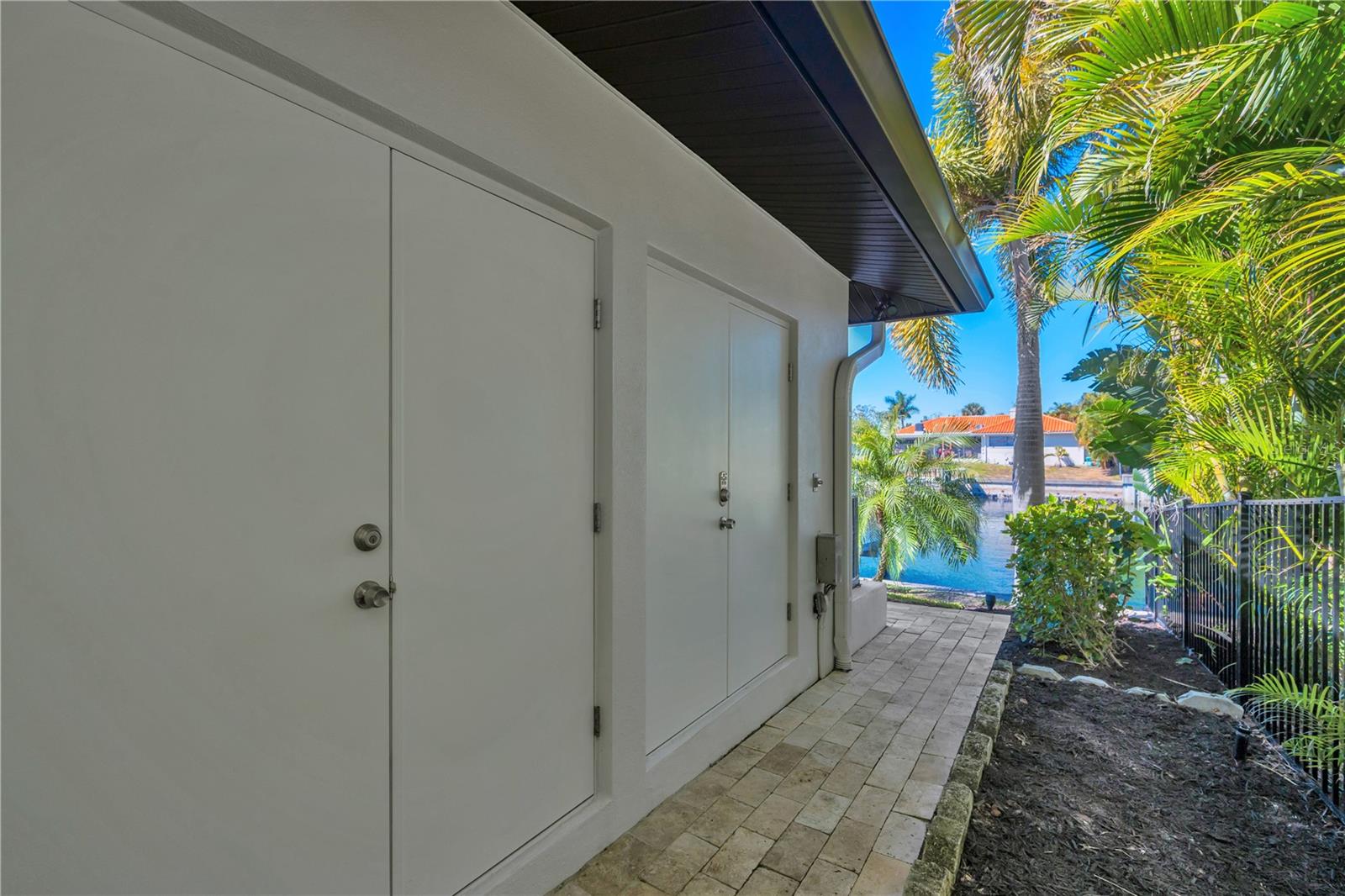 VENETIAN ISLES - Residential