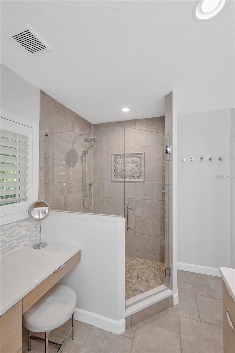 VENETIAN ISLES - Residential