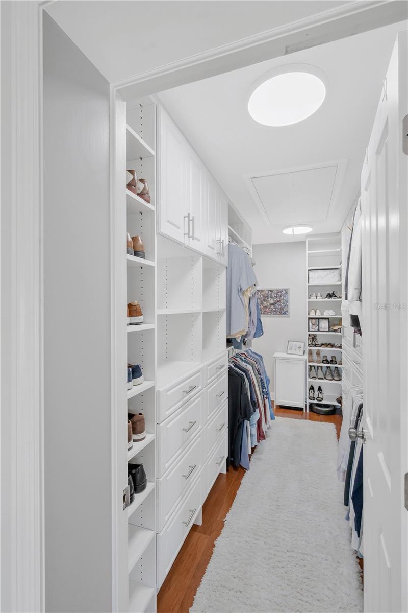 VENETIAN ISLES - Residential