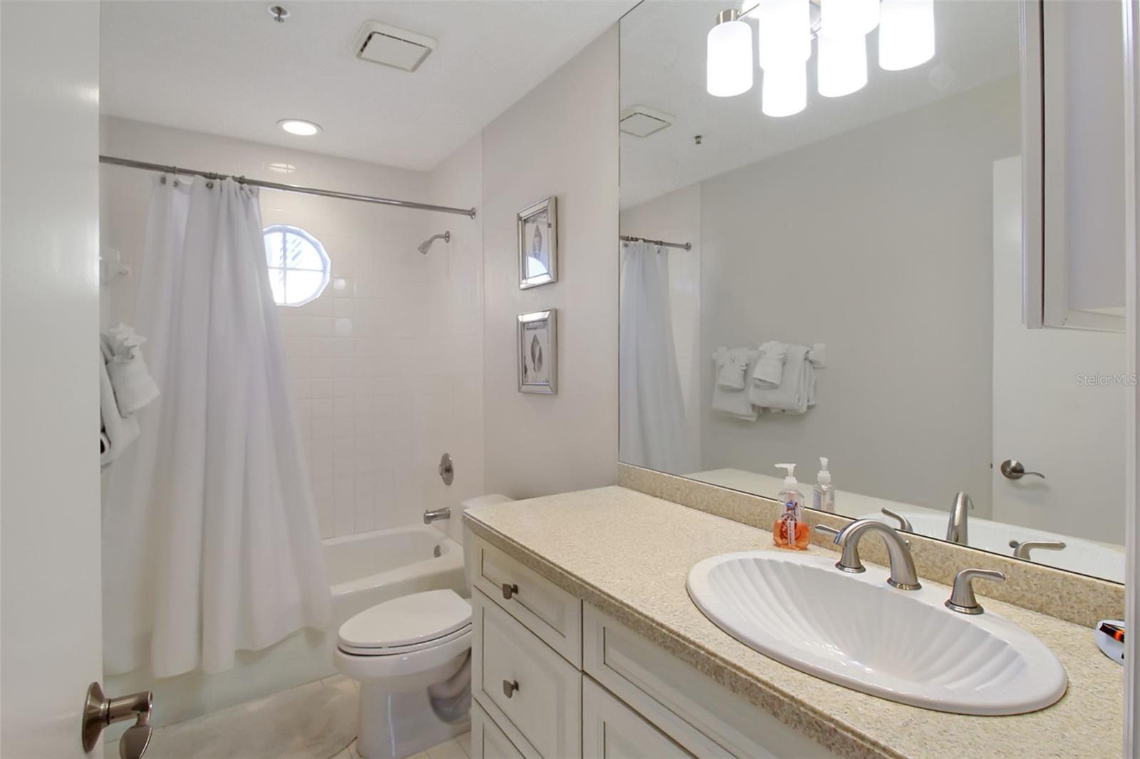 GULF & BAY CLUB BAYSIDE - Residential Lease