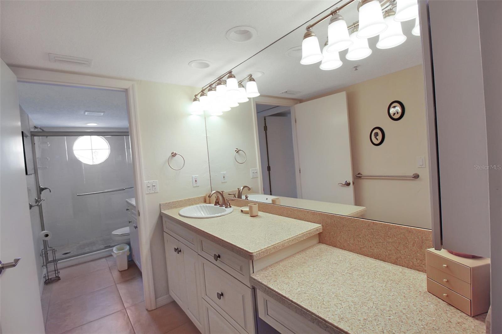 GULF & BAY CLUB BAYSIDE - Residential Lease