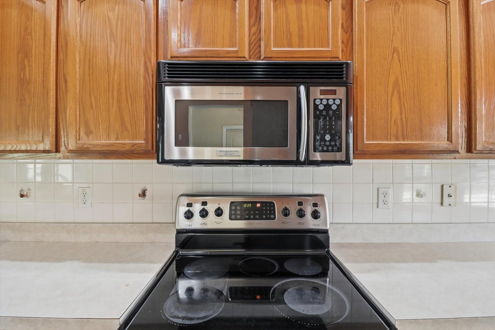 FOX HOLLOW VILLAGE - Residential